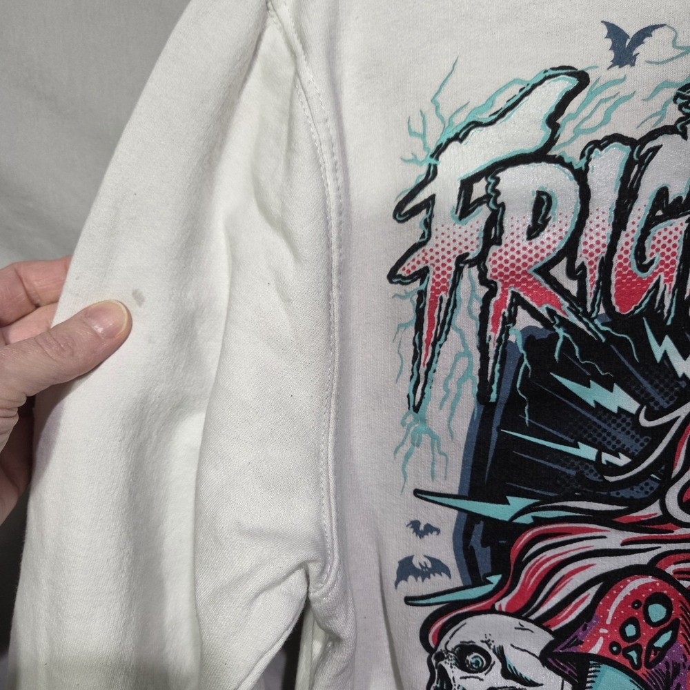 Six Flags Fright Fest Shock Axe Zombie Girl UnDeb Small White Crew Sweatshirt - Picture 4 of 7